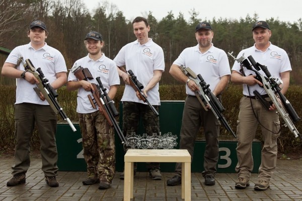 Najlepsza Drużyna Pucharu Zimowego 2014<br>Od lewej: Paweł Grabowski, Damian Straszak, Paweł Cholewka, Sławomir Czapla, Grzegorz Grabowski