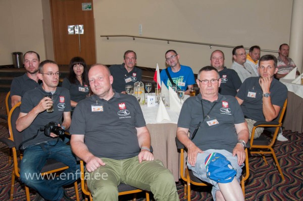 Reprezentacja Polski FT w&nbsp;składzie:<br>Od lewej z&nbsp;tyłu: Dariusz Drewing, Katarzyna Frasińska, Marceli Kotkowski, Mariusz Żydziak, Rafał Rozner<br>Od lewej z&nbsp;przodu: Dariusz Szybist, Andrzej Dylewski, Leszek Domagała, Adam Poliński