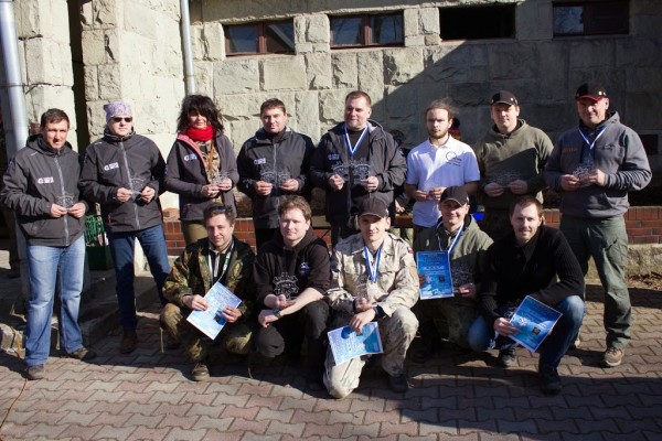 Klasyfikacja HFT1<br>Od lewej: Witold Bojanowski (2. miejsce), Przemysław Godek (1. miejsce) i&nbsp;Damian Straszak (3. miejsce)