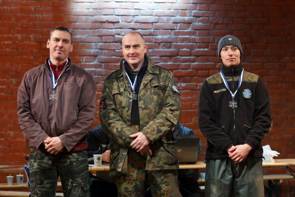 Klasyfikacja HFT2<br>Od lewej: Paweł Cholewka (2. miejsce), Krzysztof Siuda (1. miejsce), Dariusz Kida (3. miejsce)